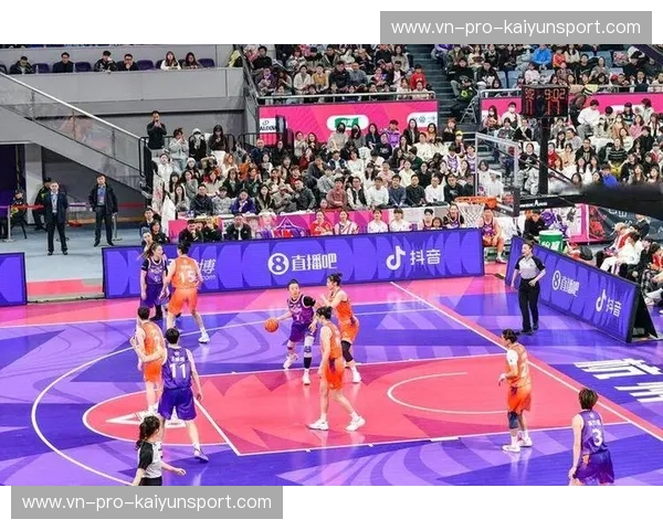 体育直播观众评论：互动新风潮，直播让体育更精彩